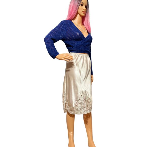 Vintage Cream Lace Trimmed Half Slip Skirt - Picture 11 of 12